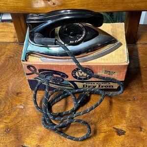 Vintage 50s Westinghouse Dry Iron clothes iron with original packaging